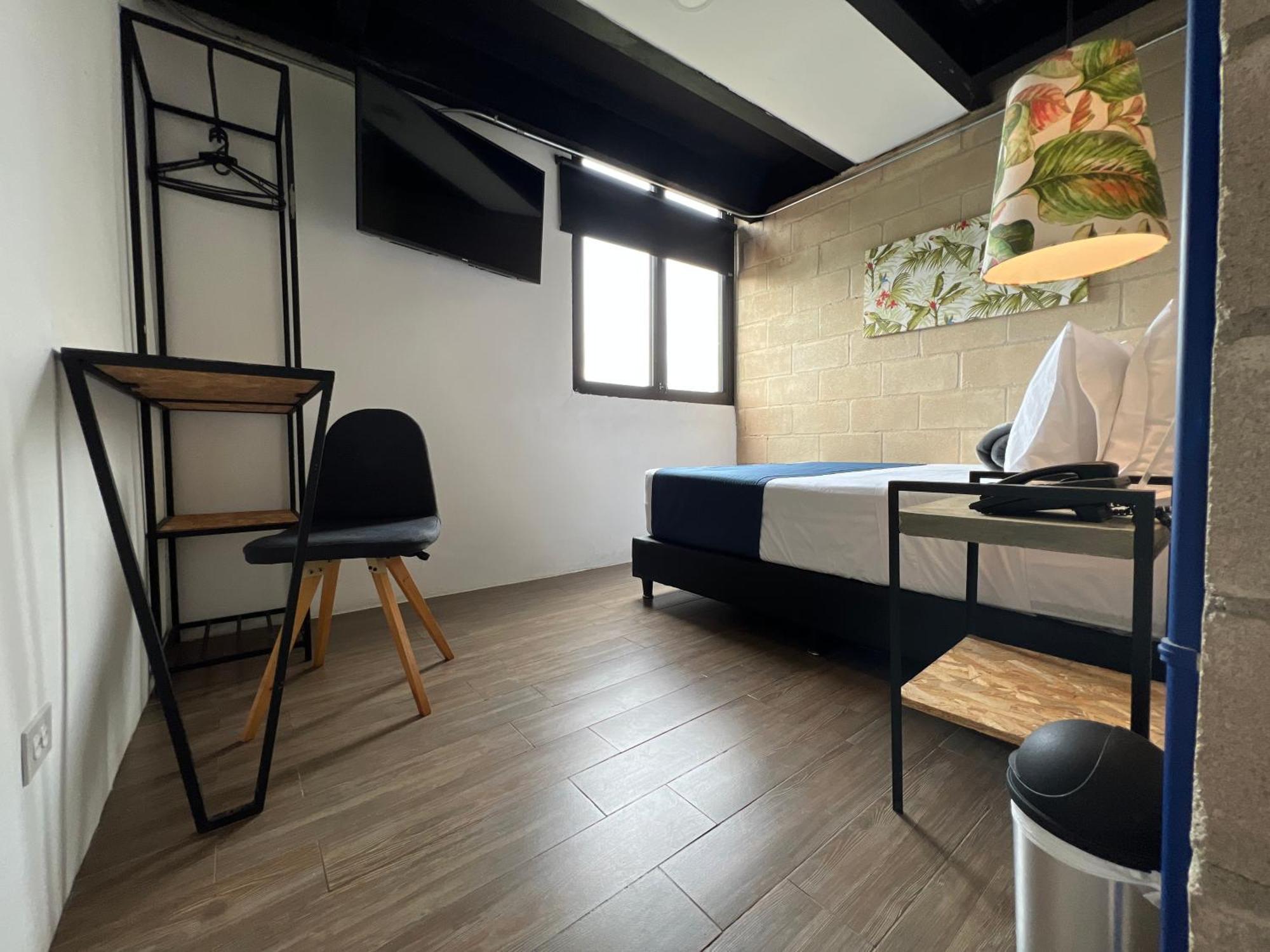 Hotel Lleras Меделин Екстериор снимка