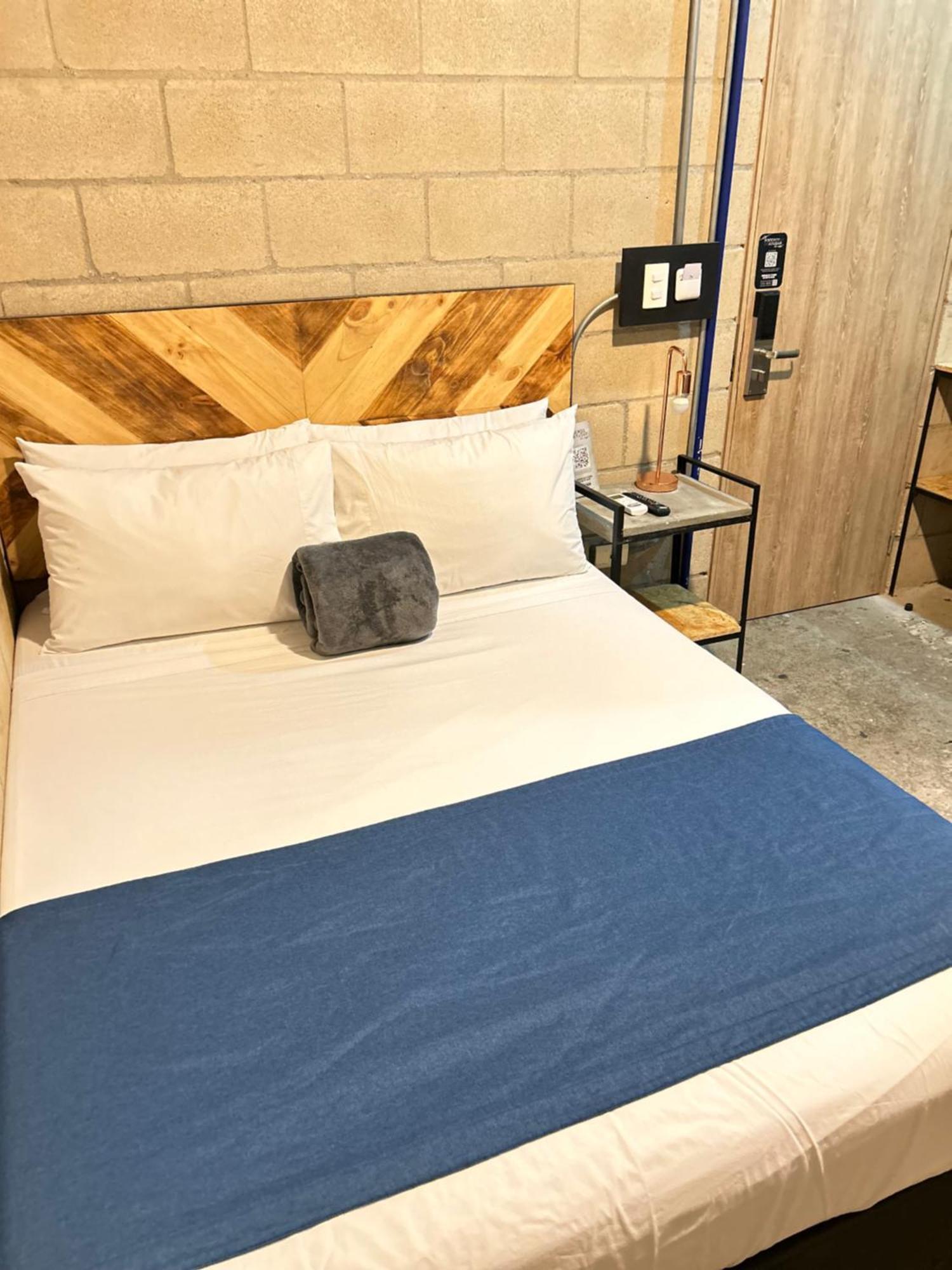 Hotel Lleras Меделин Екстериор снимка